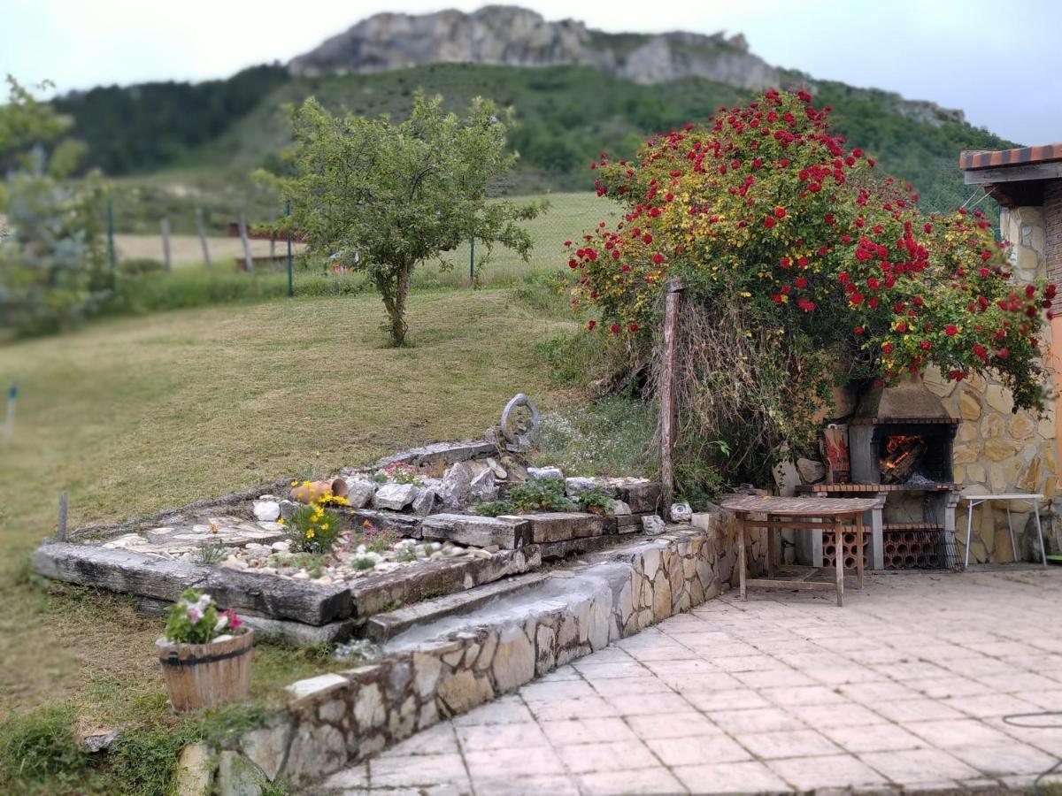 Casa Las Ninas Quintanahedo ภายนอก รูปภาพ